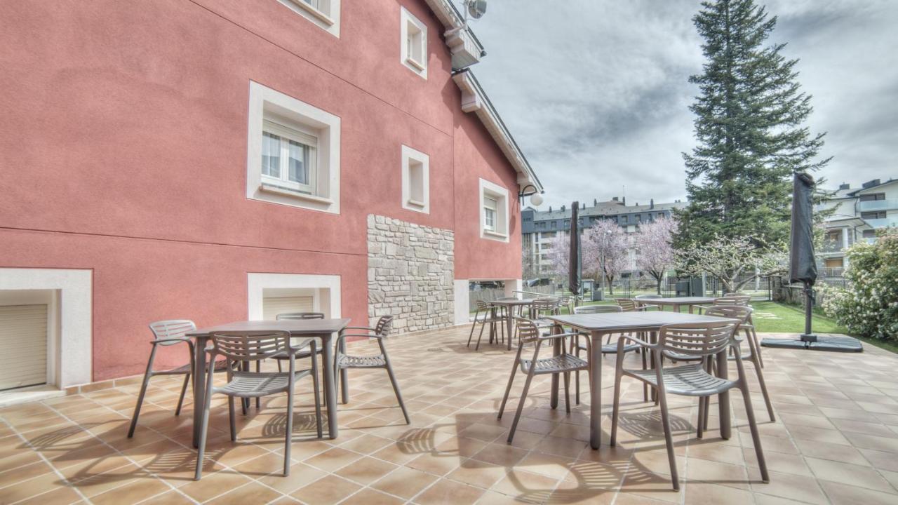 Pura Vida Pirineos Hotell Jaca Eksteriør bilde